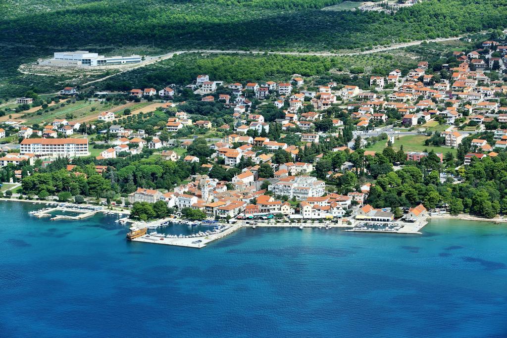 Hotel Villa Donat Sveti Filip i Jakov Exterior foto